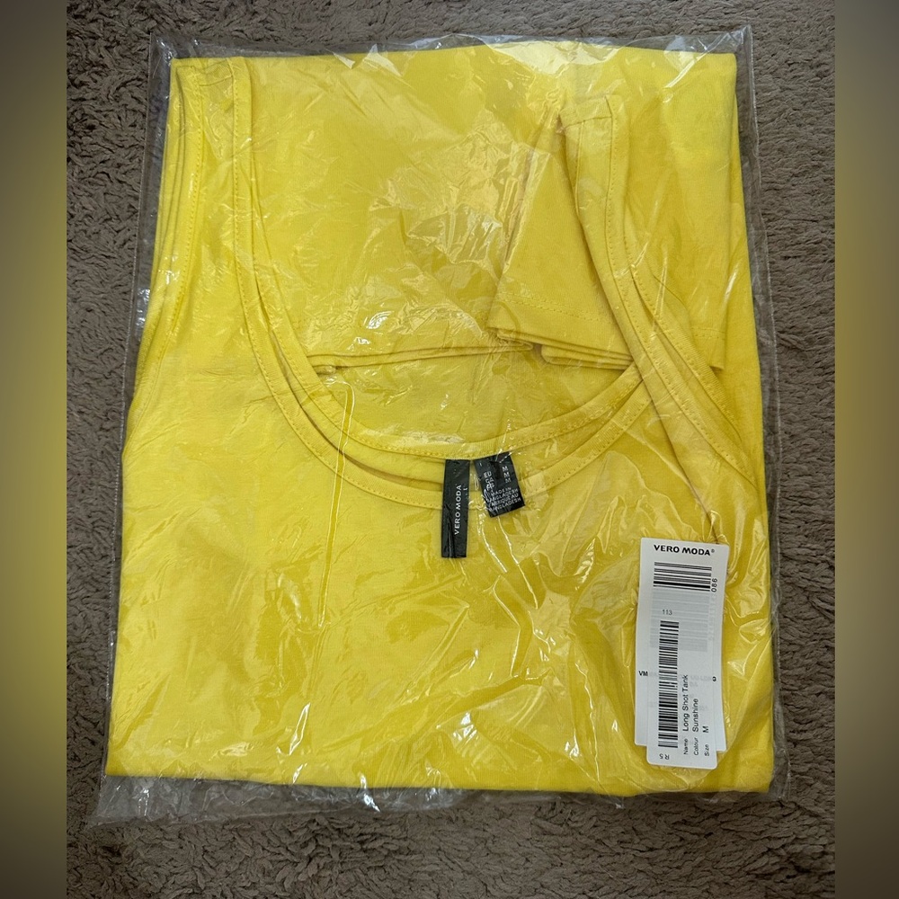 Vero Moda Tank Top - Picture 3 of 3